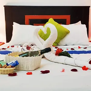 Hostal Tunupa * Cusco