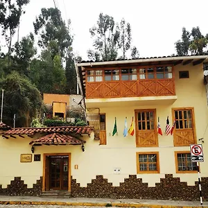 Andenes De Saphi