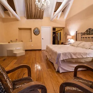 Andean Wings Boutique Hotel 4*