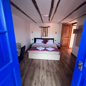 Casona Les Pleiades 2*