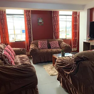 El Viejo Roble Apartment *
