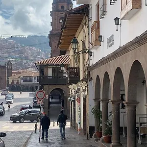 San Pedro Plaza 3*