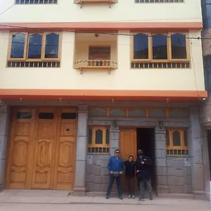 Casa Marfil Tourist House *