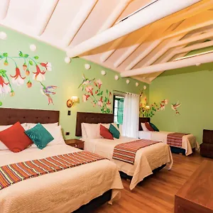 Anahuarque Boutique