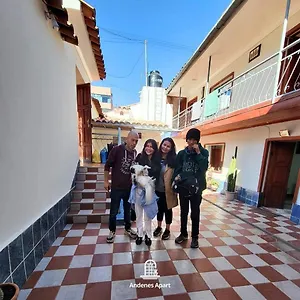 Casa Entera Con Patio Cerca De La Plaza Cusco