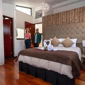 Rhouse Cusco