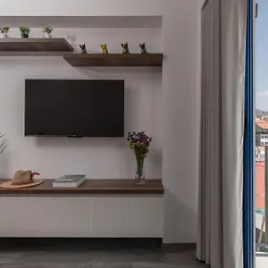 Cozy Modern Heart Of *