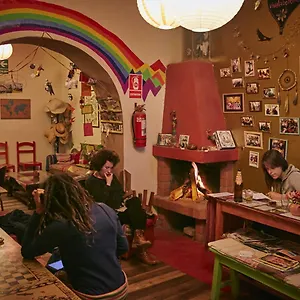 Backpacker La Bo'm Hotel