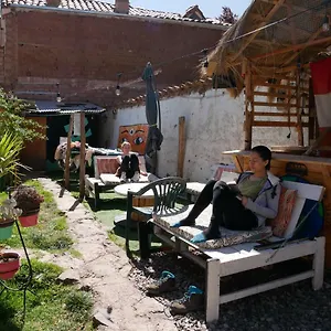Caja Magica Konukevi Cusco