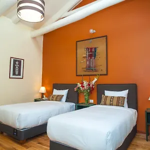 Hotel Auka Saphi