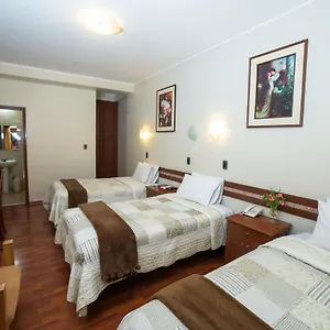 Hotel Antawasi 2*