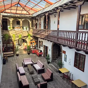 Hotel Plaza Saphi