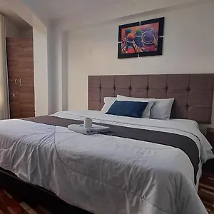 Qory Punku Militar Guest house *