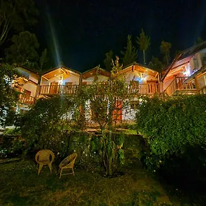 La 2* Cusco