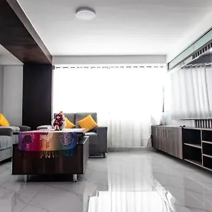 Departamento Con Tv Gigante 2 King Y 1 Queen, Play Station 5 Cusco