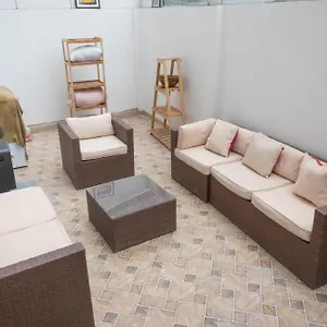 Private And Cozy A Block To The Main Square Apartment *