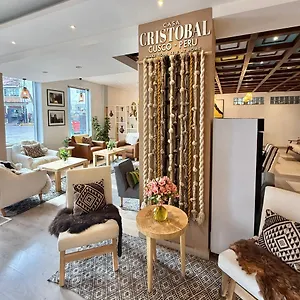 Hotel Casa Cristobal Centenario