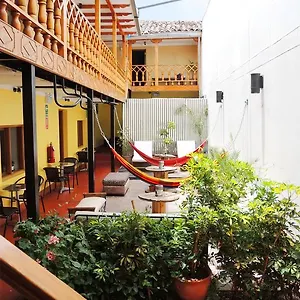 Puriwasi Hostels