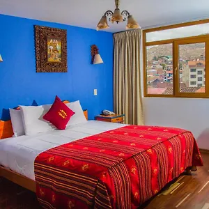 Warari Hotell